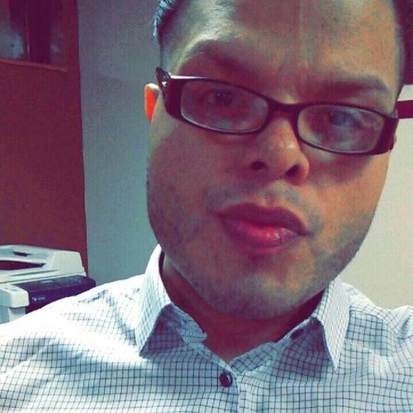 Meet your Posher, Harold - Picture 1 of 1