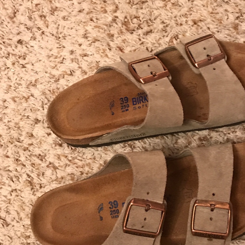 Tan Arizona soft footbed Birks (8/8.5/39)