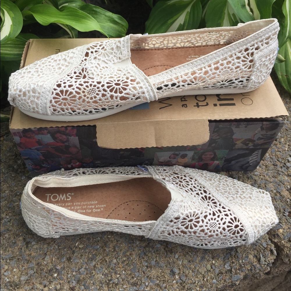 White Lace TOMS