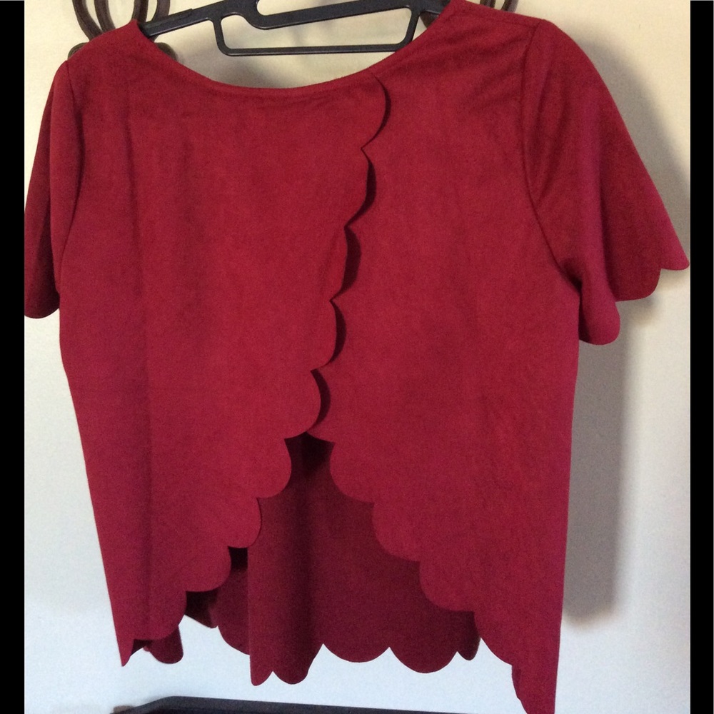 Top - Picture 2 of 3