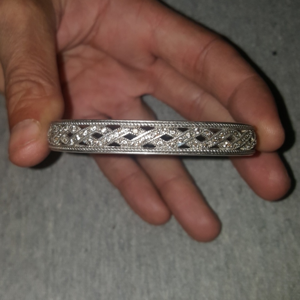 WEEKEND SALE ONLY☆Solid Sterling Silver CZ Bangle☆