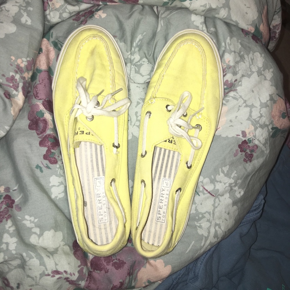 SPERRY'S, YELLOW🌞