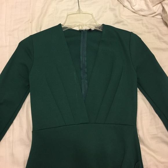 Green Deep-V Cocktail Dress - Picture 6 of 8