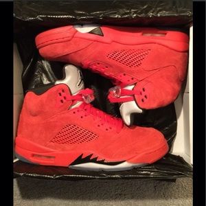 Jordan 5's fire reds