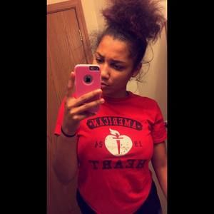 Meet your Posher, Alani's