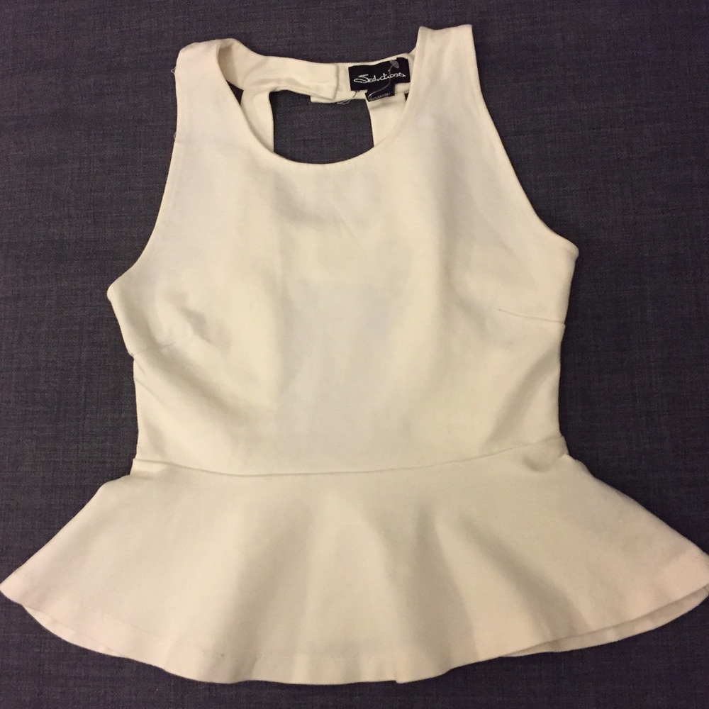 NWOT cute peplum shirt size small