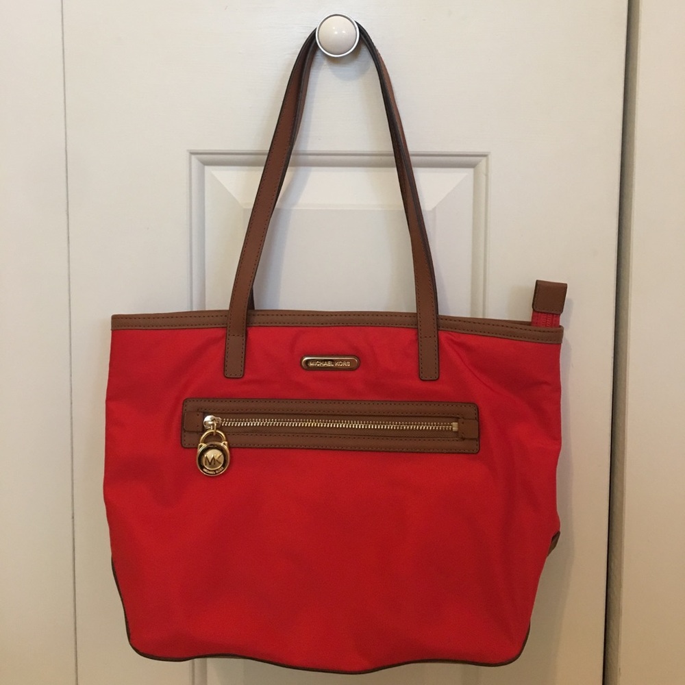 MICHAEL KORS RED TOTE BAG 🌹♥️🌹