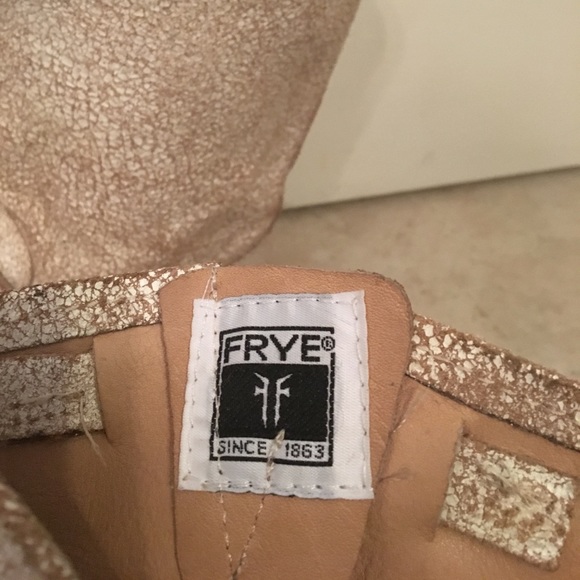 Frye Veronica slouch short white distressed boots - Picture 3 of 6