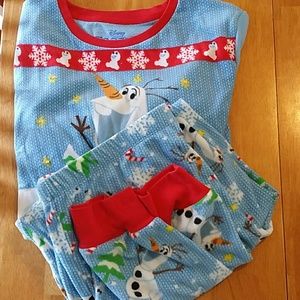 Frozen pajama set