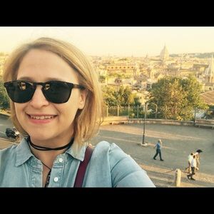 Meet your Posher, Jesica