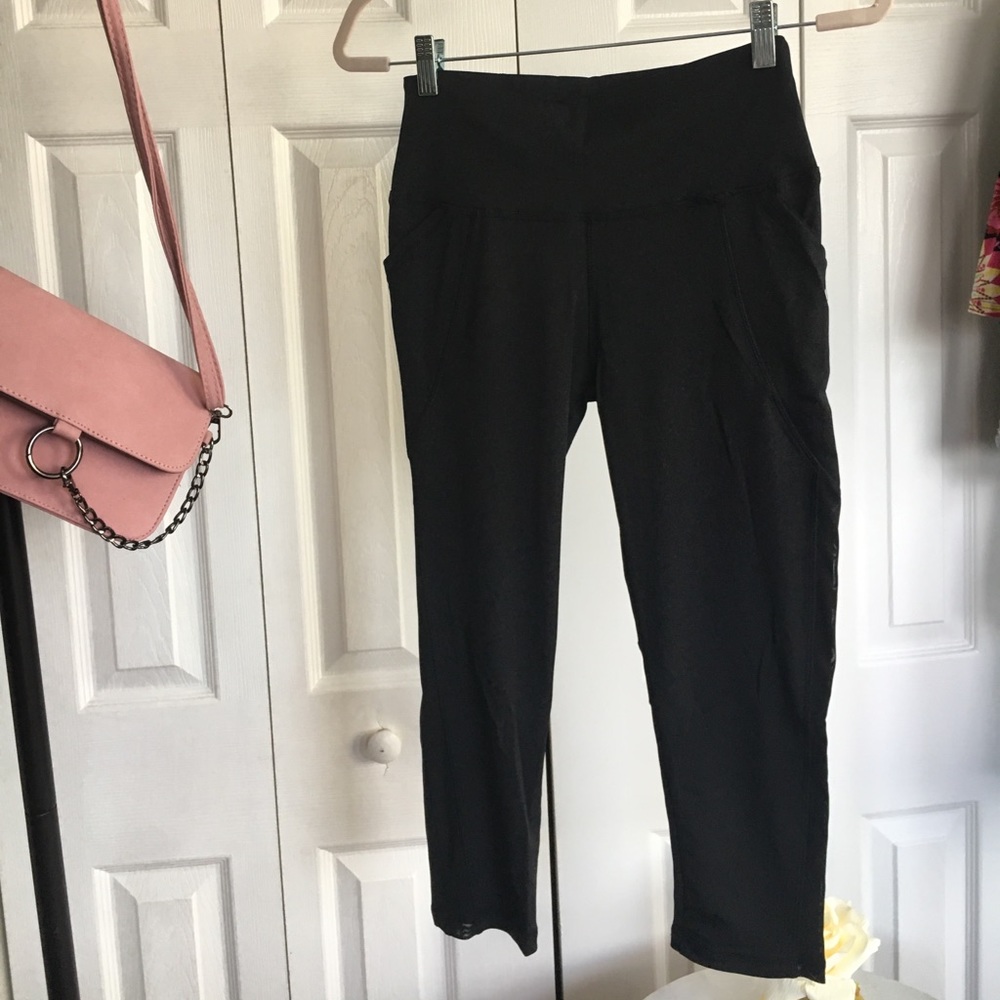 🌟Last 🆕Ruby Black Mesh Capri Leggings Yoga Pants - Picture 4 of 6