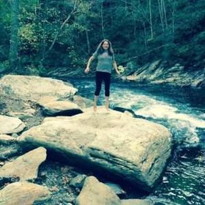 Meet your Posher, Theresa