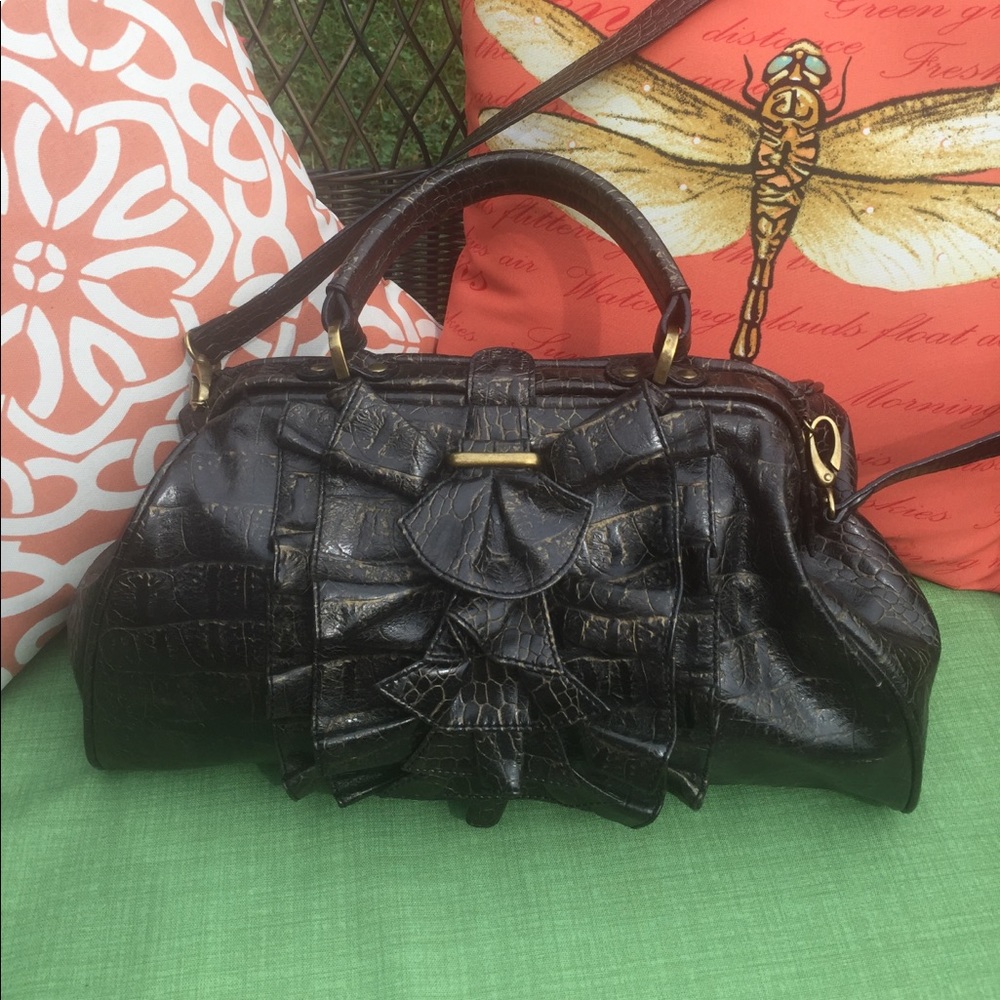 🌟Jessica Simpson Signature Ruffled Croc Satchel