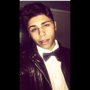 Meet your Posher, Josue