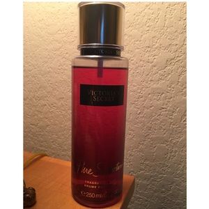 VS Pure Seduction Body Spray