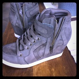Sneaker heels