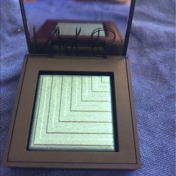 NARS makeup Bundle - Picture 3 of 5