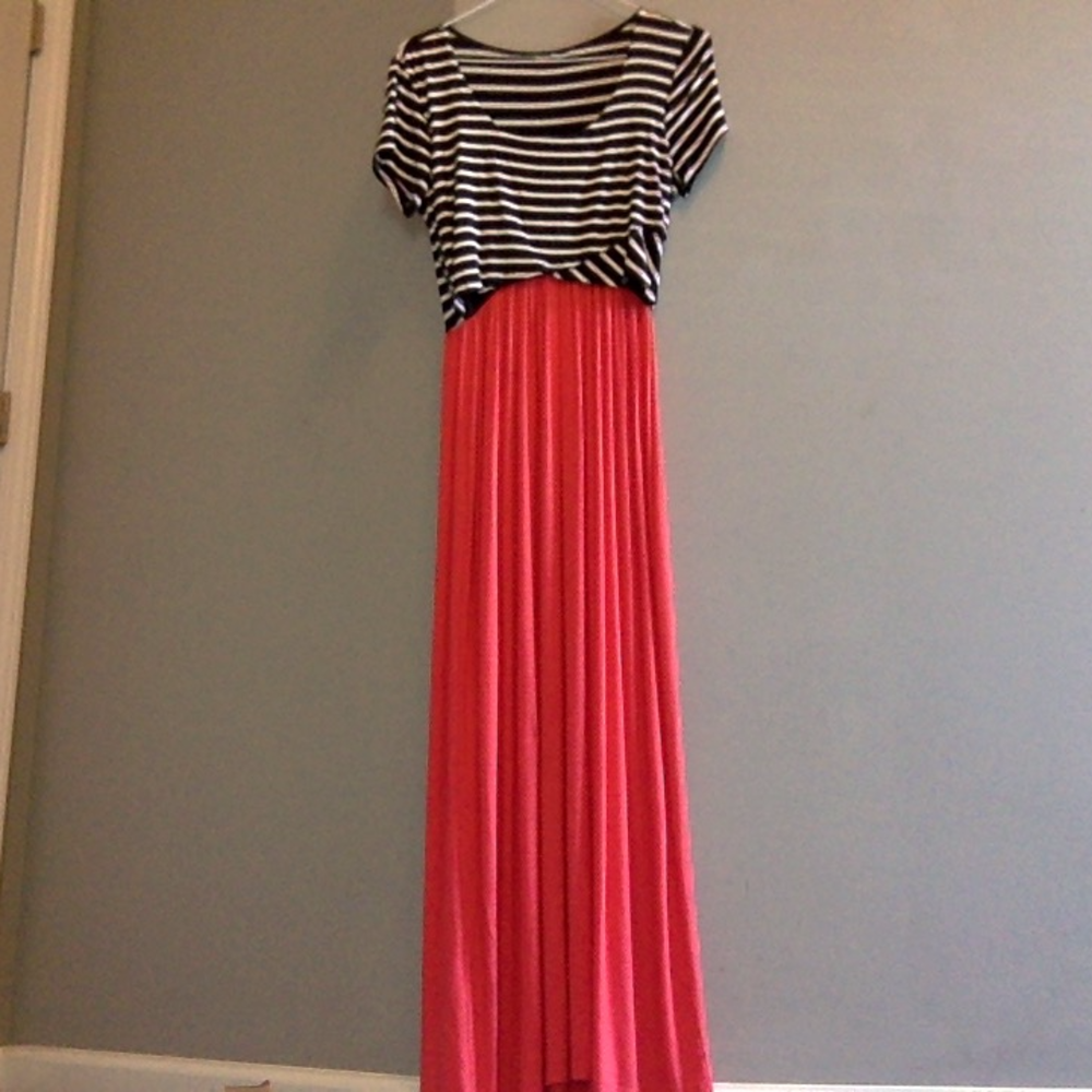 Pretty Maxi Dress