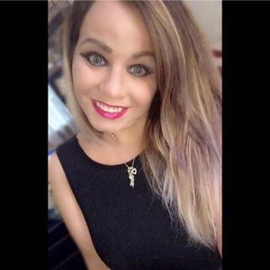 Meet your Posher, Jami