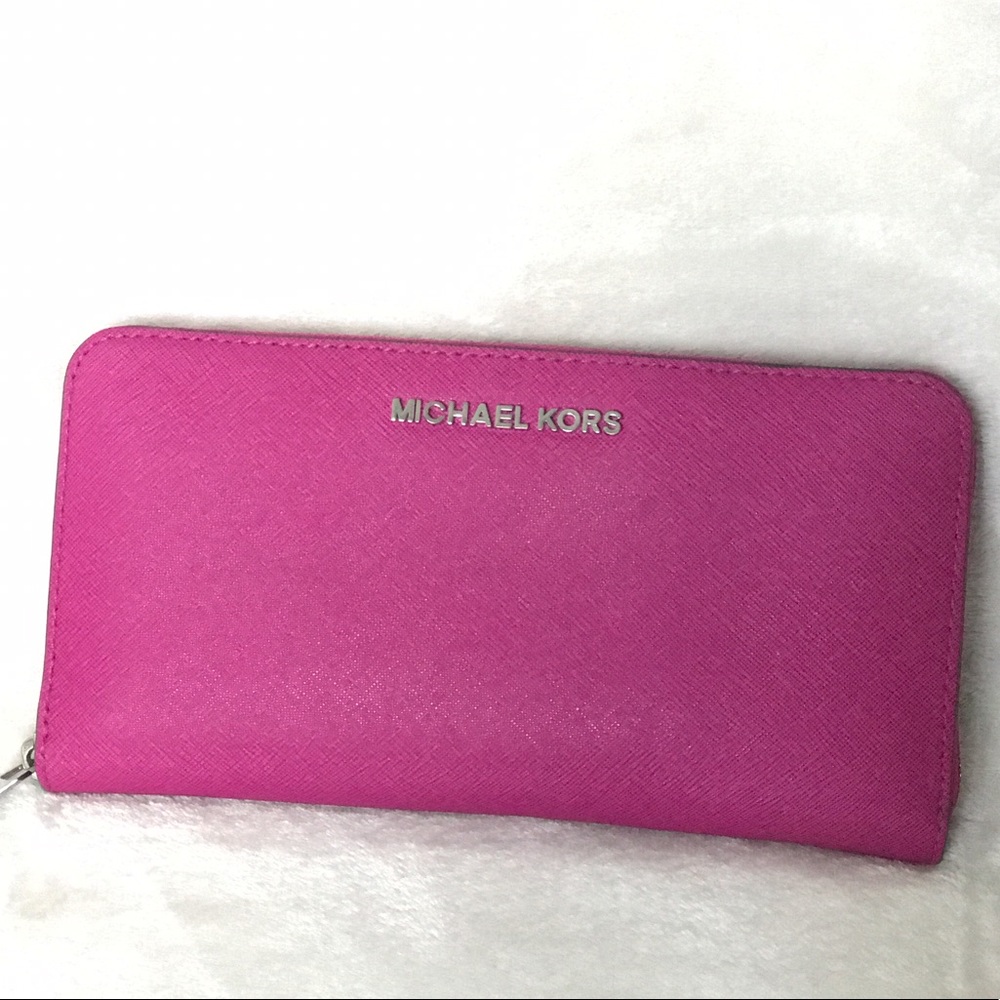MICHAEL KORS | Pink LARGE Wallet