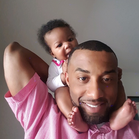 Meet your Posher, Elgin - Picture 1 of 1