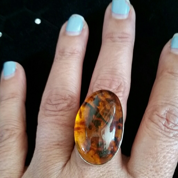 Amber ring - Picture 3 of 3
