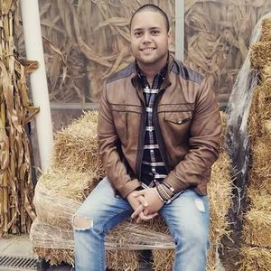 Meet your Posher, Jovanni