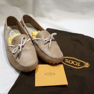 Authentic Tod's Gommino in Calf Leather