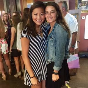 Meet your Posher, Claire