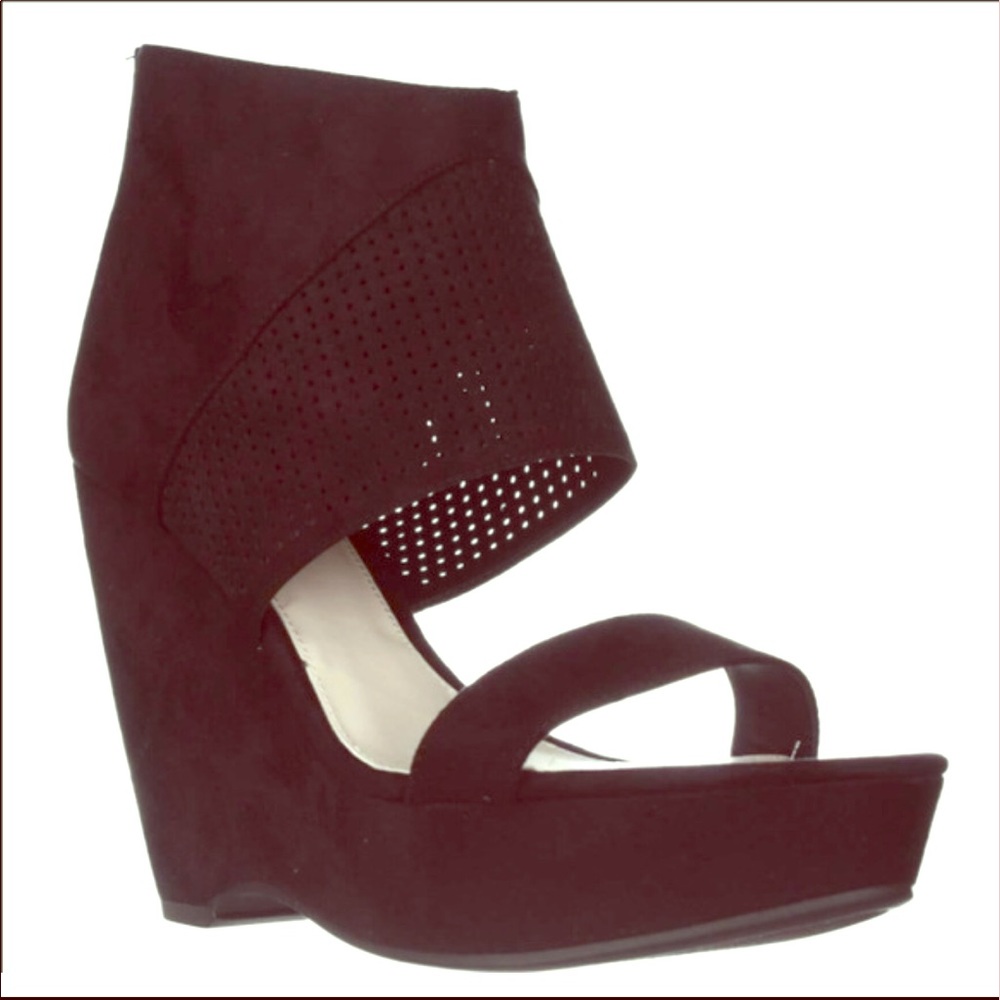 New in box, bar lll wedges! 7.5