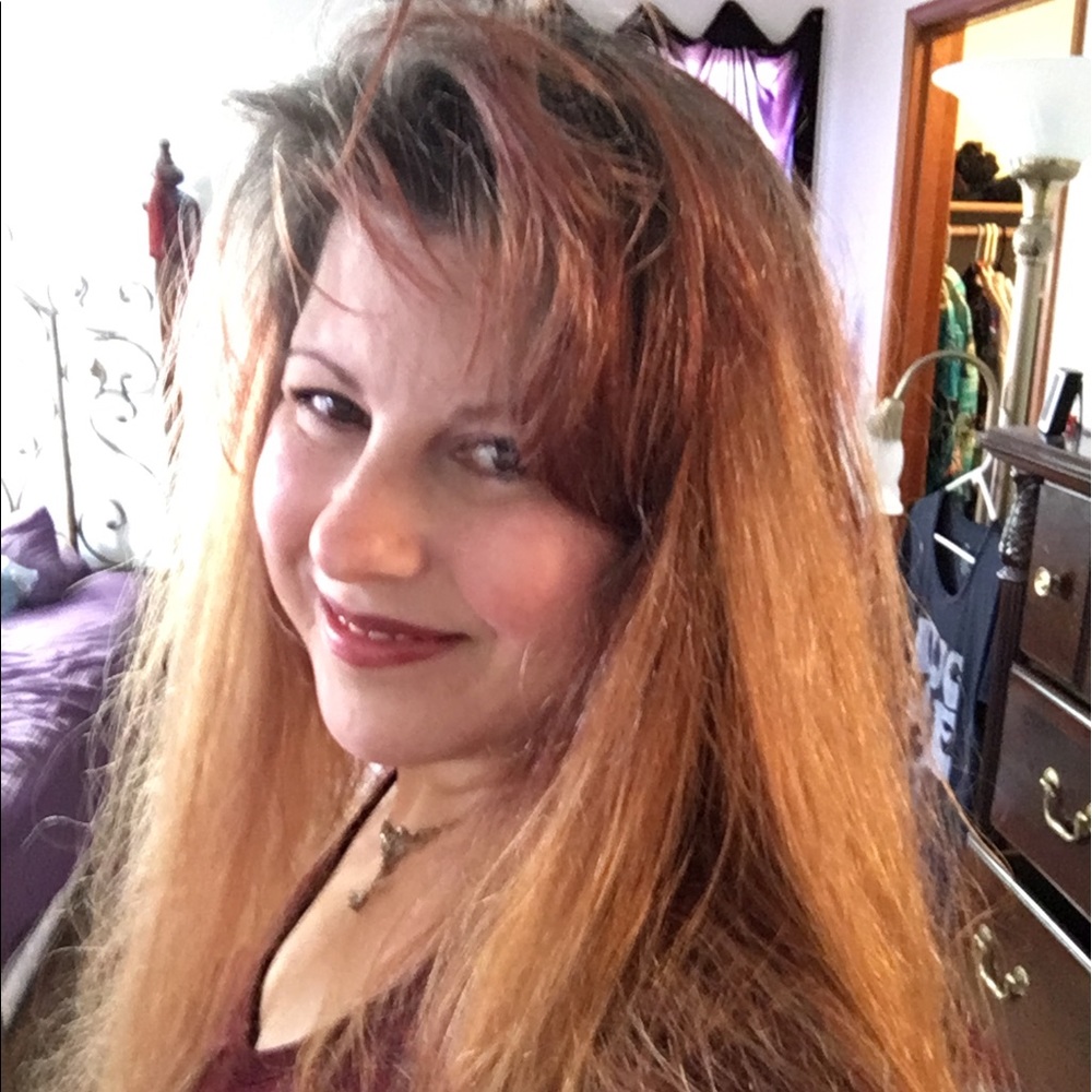 Meet your Posher, Sally