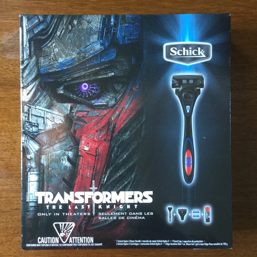 New with tags SCHICK HYDRO RAZOR 5pc gift SET