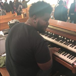 Meet your Posher, James