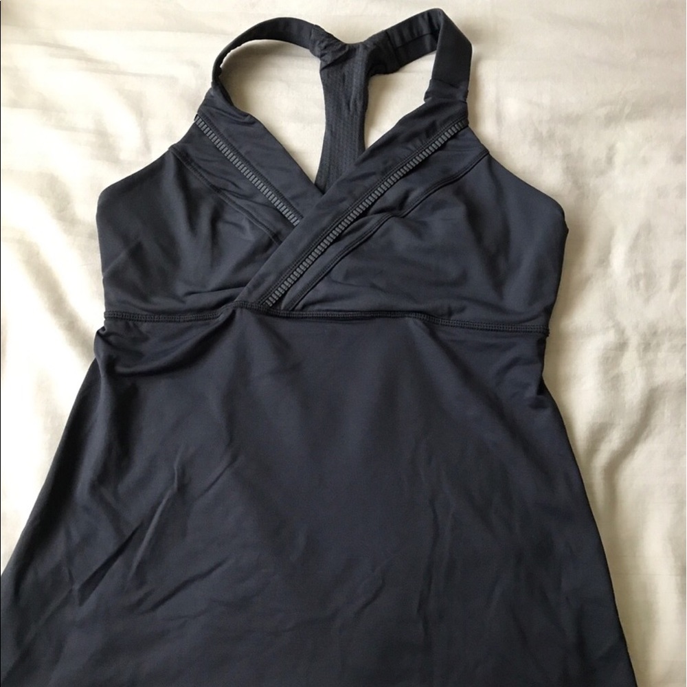 Lululemon athletica top 🌶🌶🌶 Super Sale Price!!!