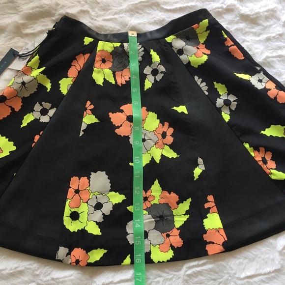 🍄Eric + lani skirt 🍄 - Picture 6 of 7