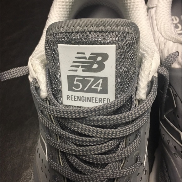 New Balance 574 - Picture 5 of 5