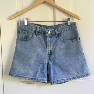 Vintage Levi's jean shorts