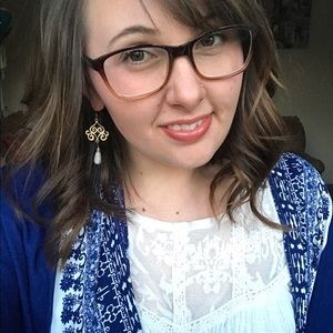 Meet your Posher, Stephanie