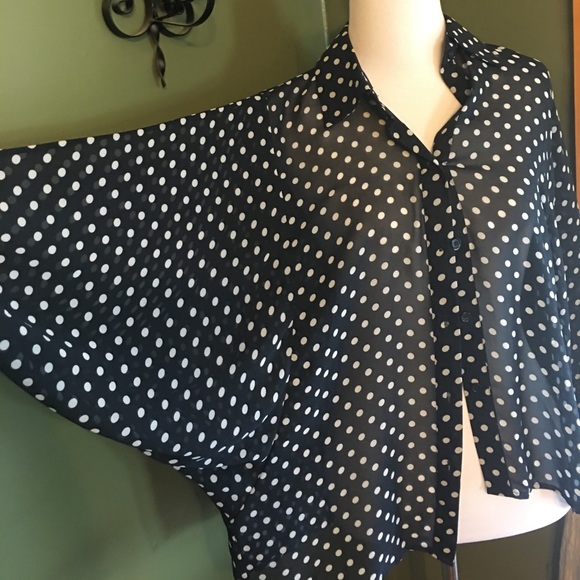 Sheer top - Picture 2 of 4