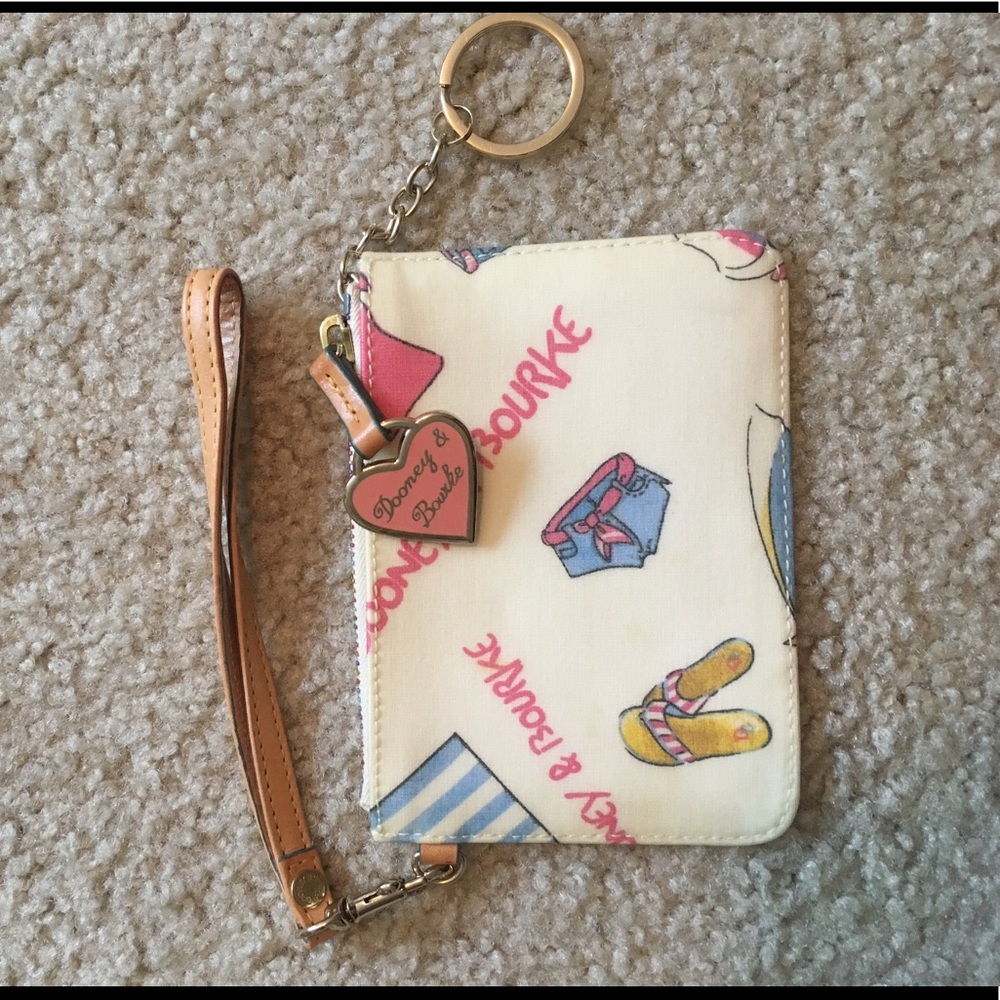 Dooney & Bourke wristlet