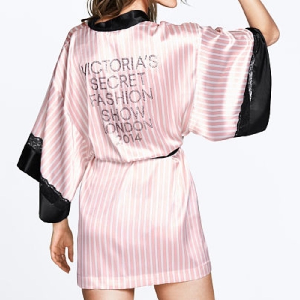 Victoria secret 2014 fashion show robe