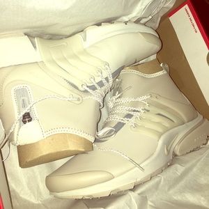 Women's Leather Nike Presto Utility