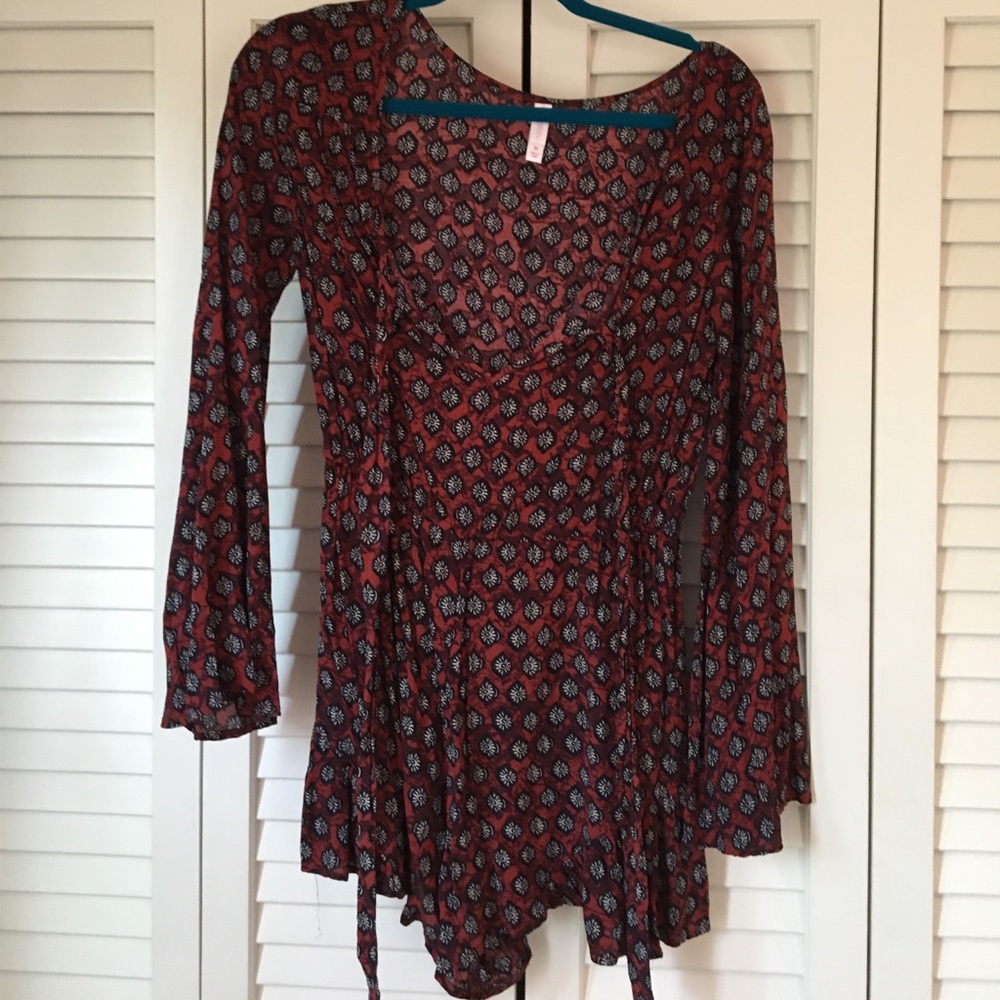 Long sleeve maroon/red romper