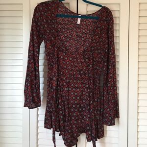 Long sleeve maroon/red romper