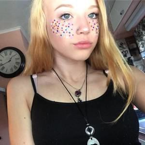 Meet your Posher, Harmony