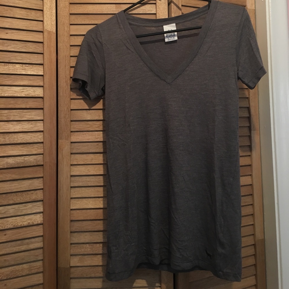 Victoria's Secret PINK V-Neck tee