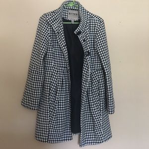 Houndstooth coat