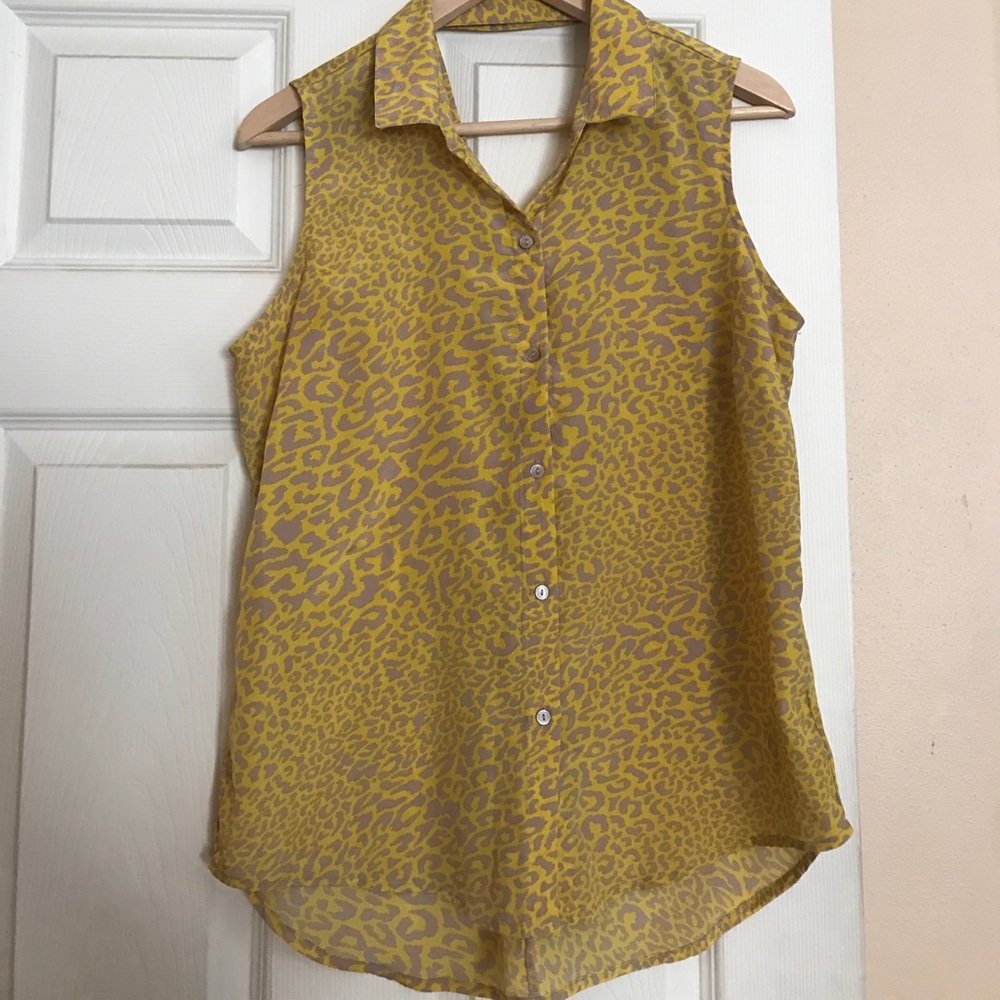 Jessica Simpson blouse