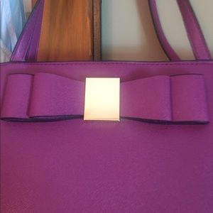 🌟 Beautiful Merona Faux Leather Tote