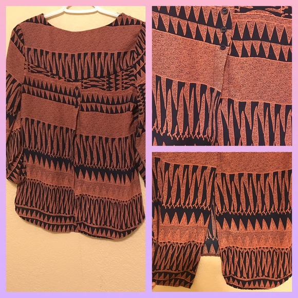 🔥🔥BRAND NEW LIKE CHARLOTTE RUSSE BLOUSE - Picture 2 of 3